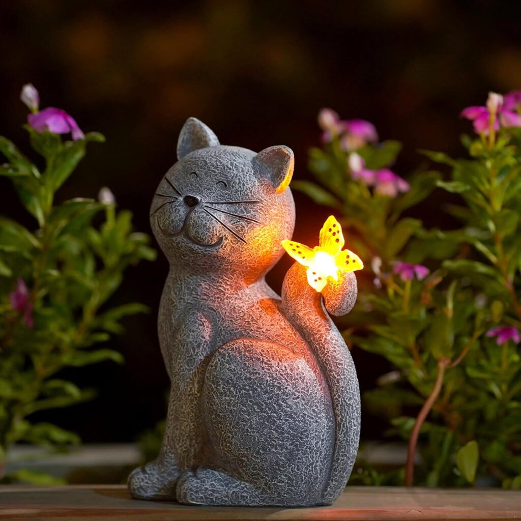 Cat garden light